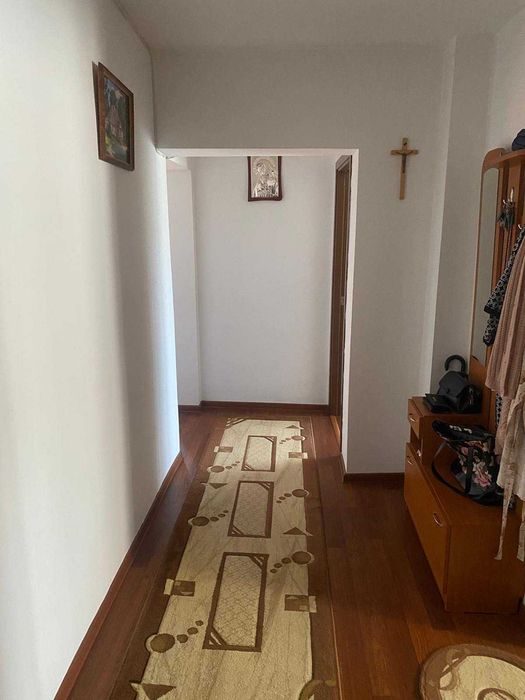 Apartament 3 camere decomandate de vânzare – Micro 16, Satu Mare – 86.000 € negociabil, 0756480575