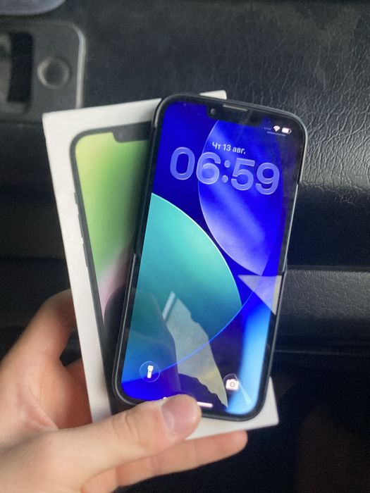iPhone 14 черный цвет