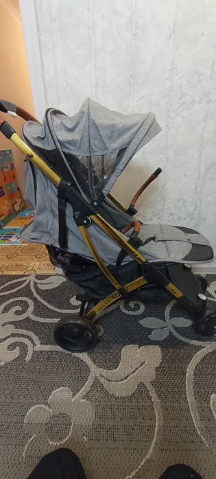 Коляска детская  продам
