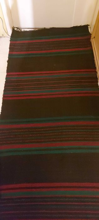 Ръчно тъкана вълнена черга