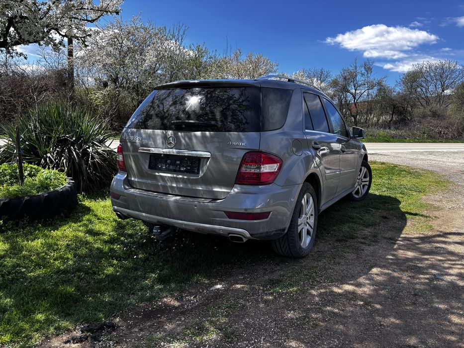 Мерцедес МЛ300ЦДИ