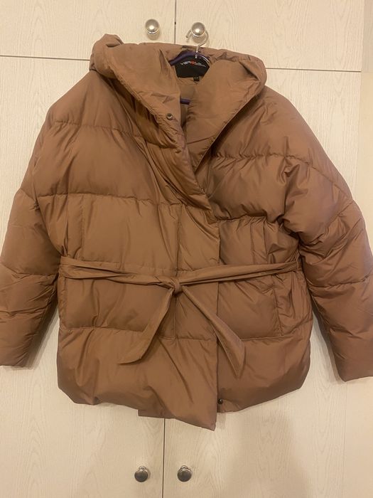 Продам женскую куртку