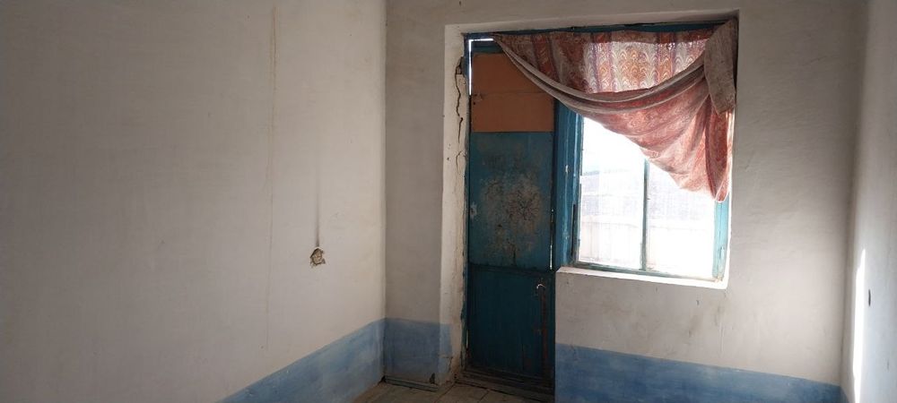 4 xonali dom sotiladi