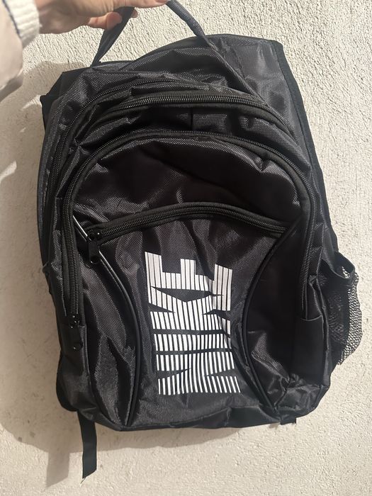 Големи Раници Nike , Jordan за училище