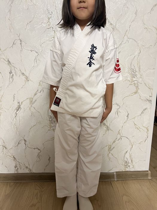 Продам кимоно для карате