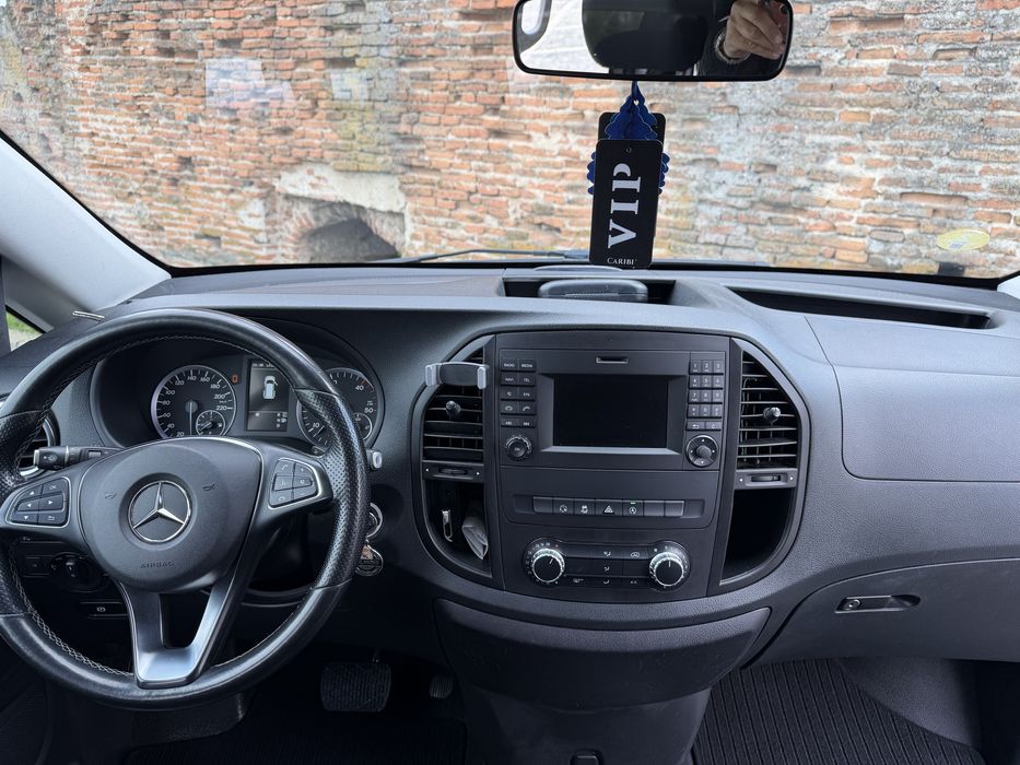 Mercedes Vito 8+1 Extra Long