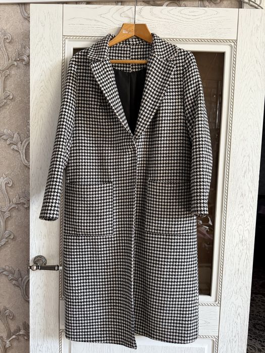 Пальто Zara весеннее размер L