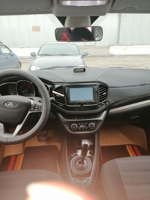 Лада Веста люкс полная комплектация