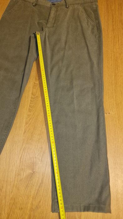 Pantaloni cu stil Massimo Dutti casual fit