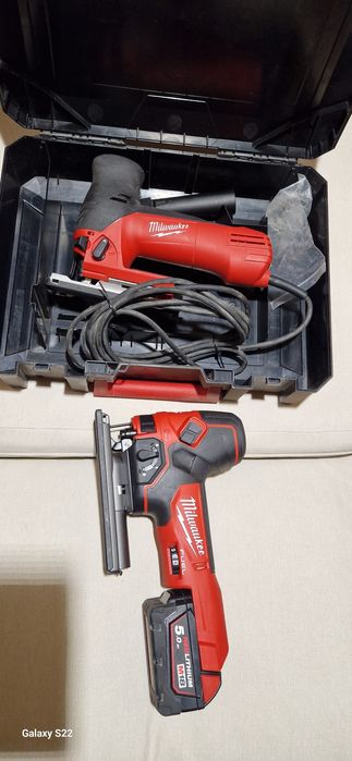 Milwaukee ferestrau pendular