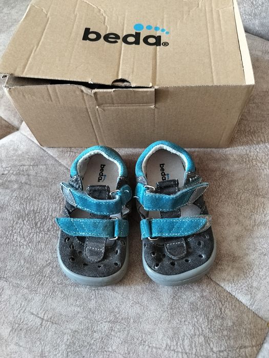 Боси кожени сандали на Beda