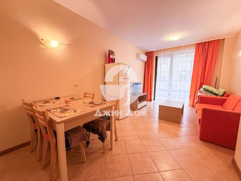 Продава се Двустаен апартамент в к.к. Слънчев бряг - 60 кв.м за 791 €/кв.м - Снимка #2