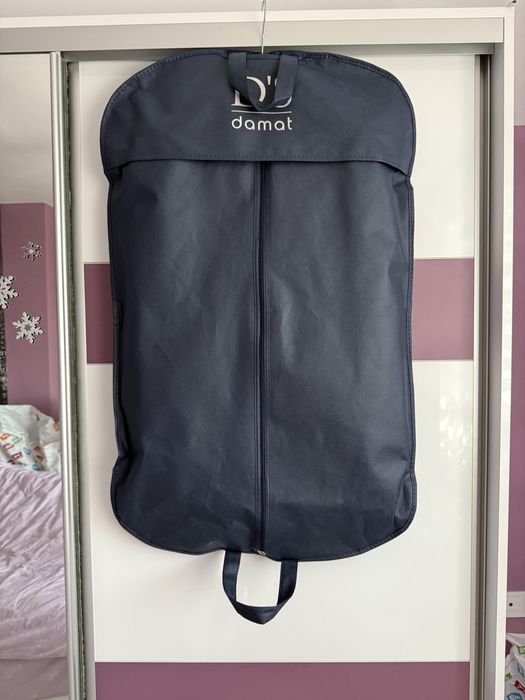 Костюм за официални събития