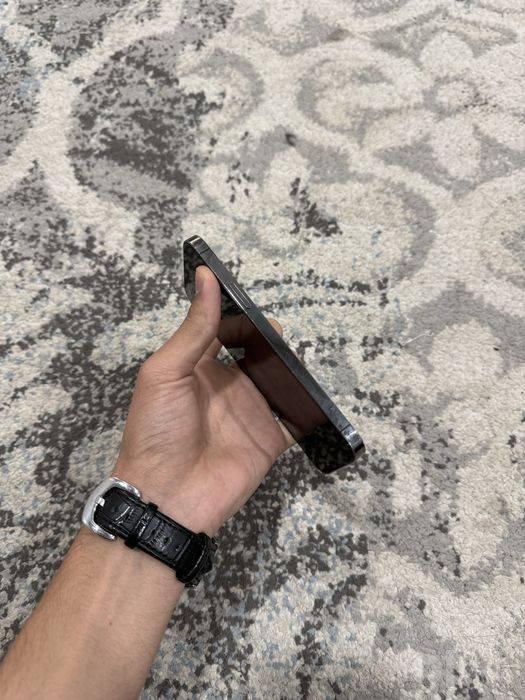 Iphone 12 pro sotilad