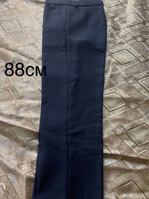 Продам тёплые брюки для мальчиков.