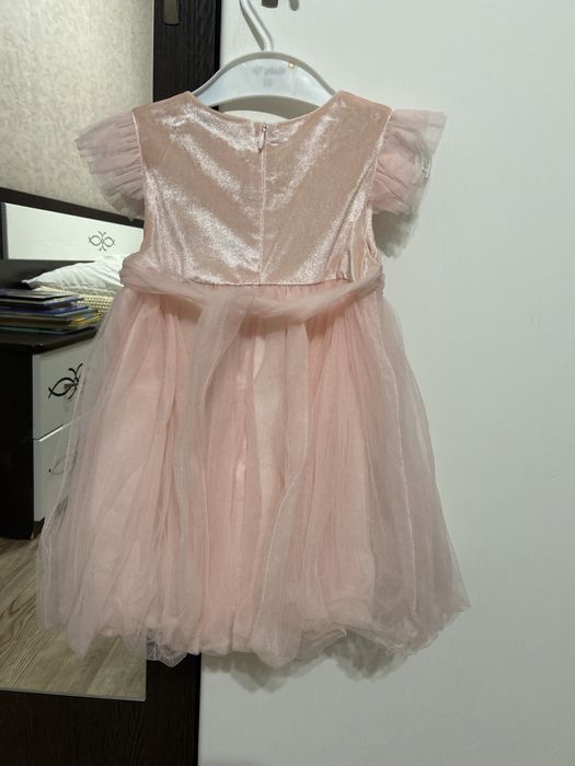 Продам детское платье