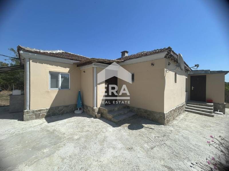 Продава се Къща в с. Дуранкулак, Област Добрич - 161 кв.м за 992 €/кв.м - Снимка #2