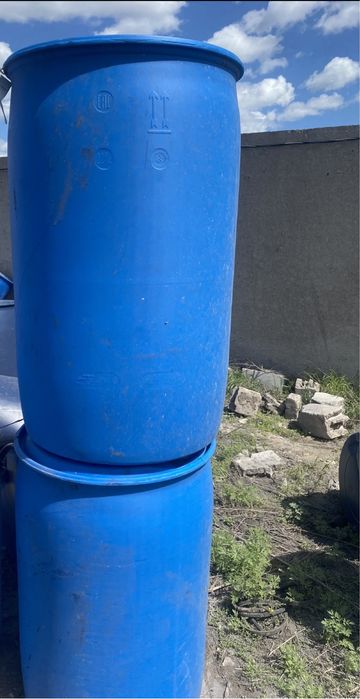 Продам бочки 200 литров