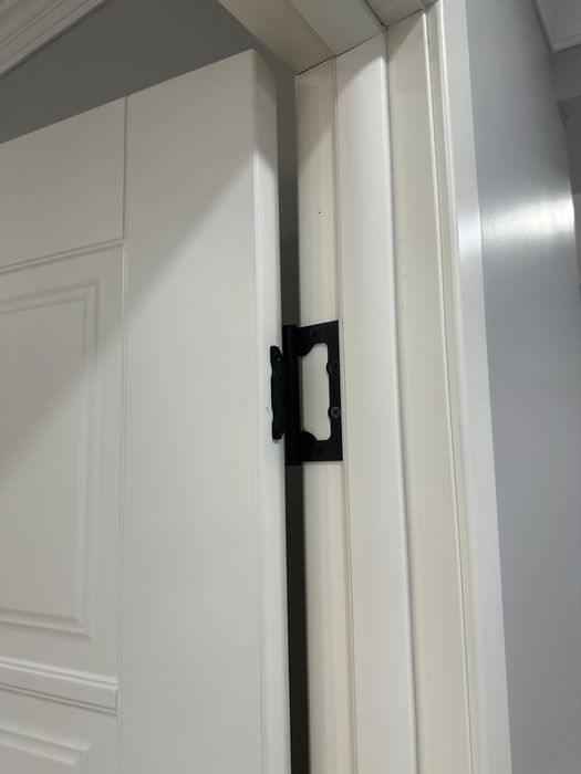 Установка, монтаж дверей