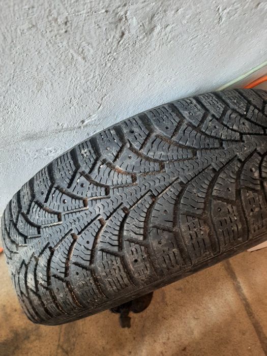Продам авто шины б/у.