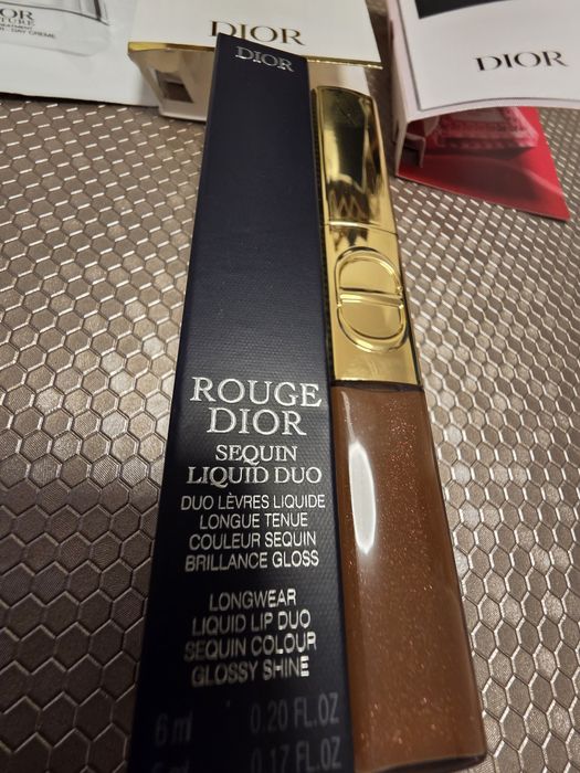 Нови и оригинални  аксесоари  от Диор