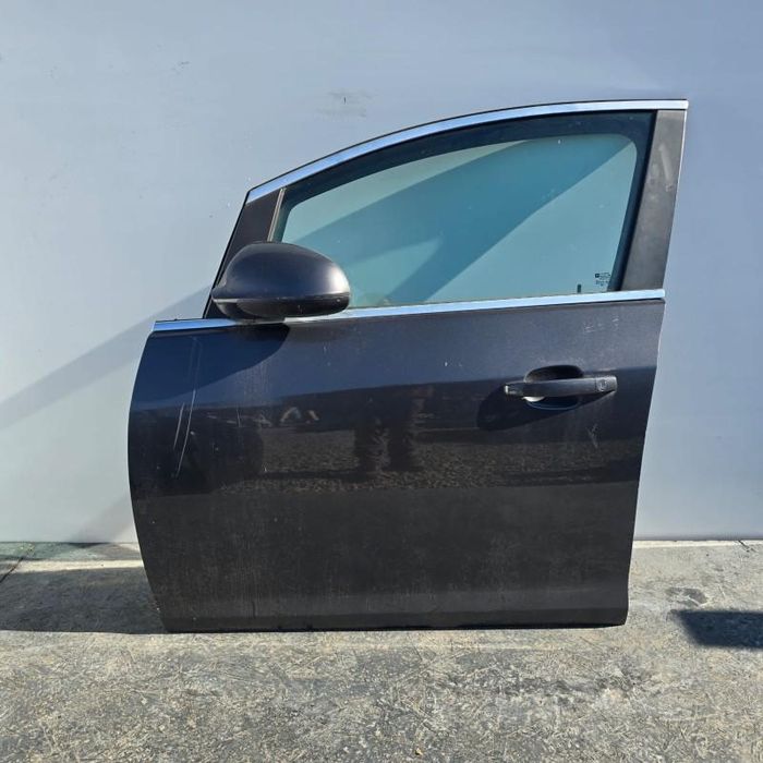Portiera usa Z177 fata stanga Opel Astra J Facelift