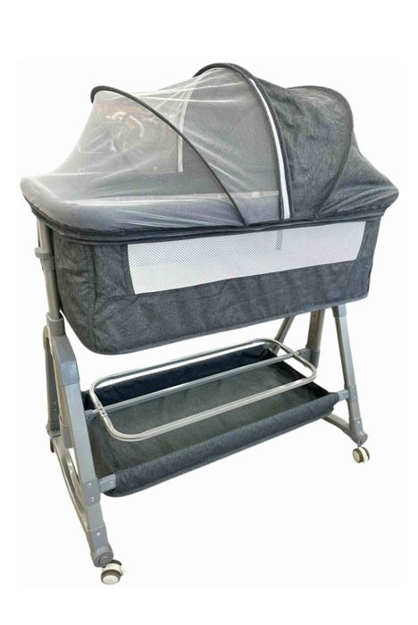 Манеж-кровать для малышей