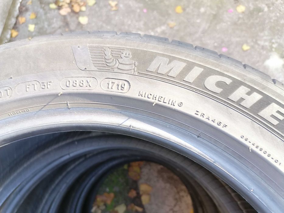 215/55/17 4бр.Michelin Летни гуми