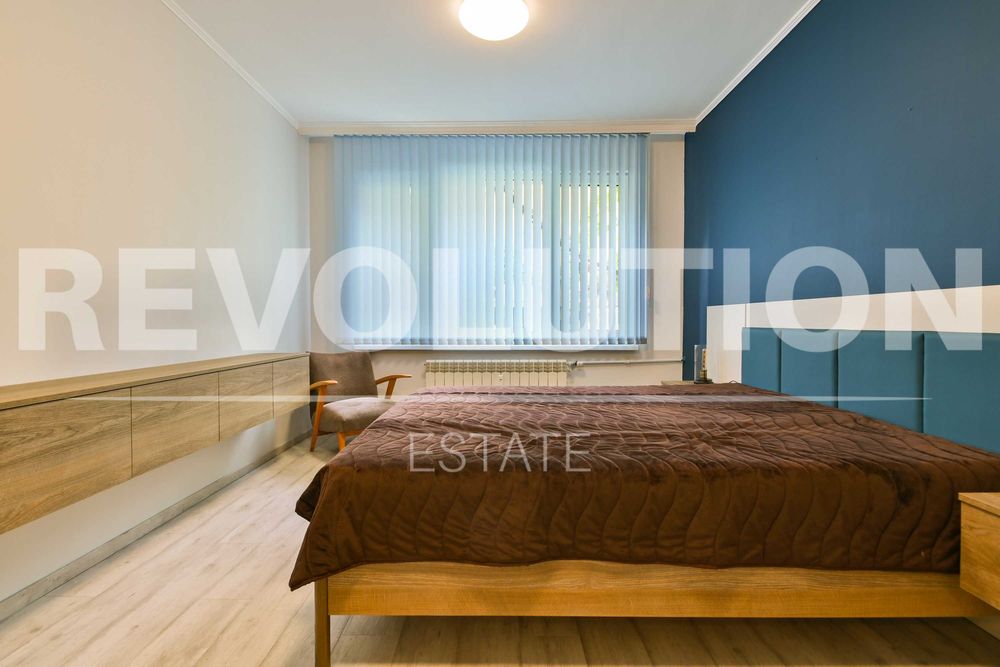 Дава се под наем Тристаен апартамент в София, Лозенец - 90 кв.м за 850 € - Снимка #4