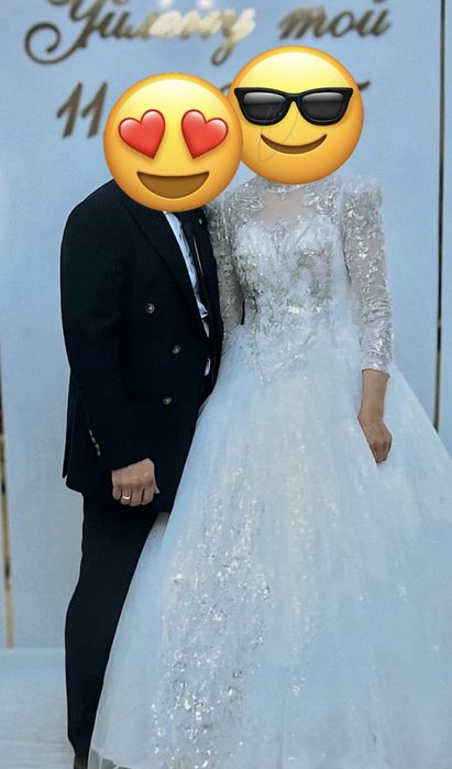 Продаю свадебный платья