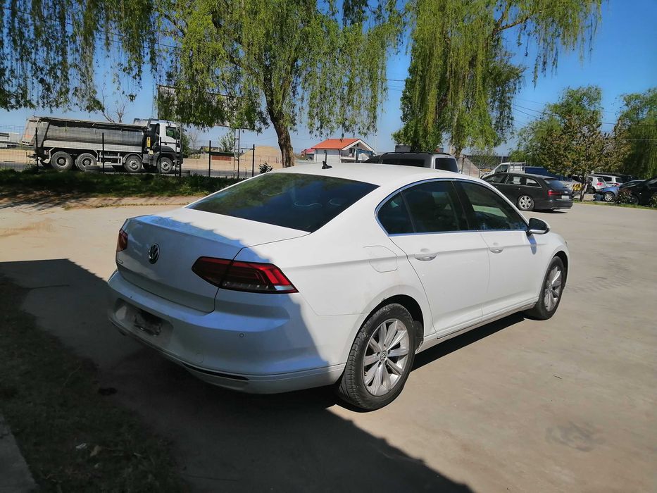 Dezmembram Volkswagen Passat B8