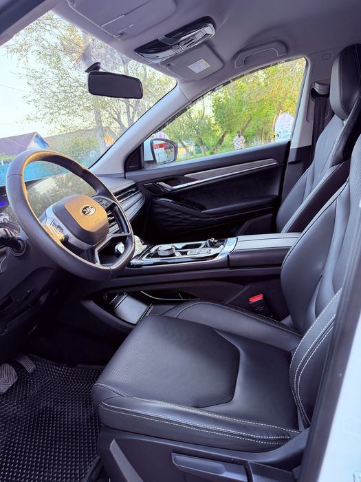 Продам Jac JS6 2023 год