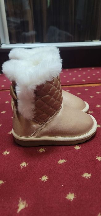 Продаётся пол сапожки