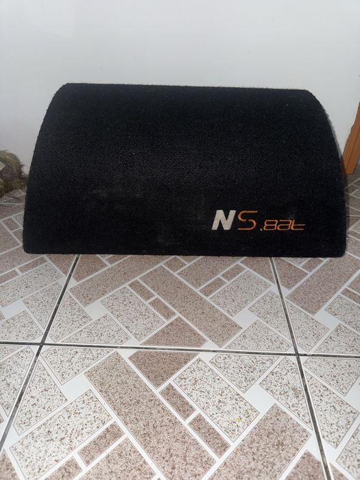 Set Complet Subwoofer Auto Activ Nakamichi + Kit Cabluri Incluse