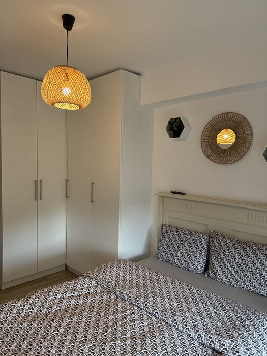 Proprietar, inchiriez apartament 3 camere, 80 mp + balcon