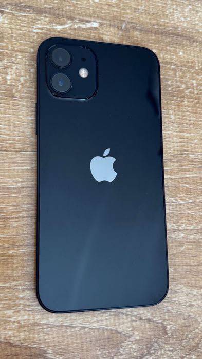 iPhone 12  128 ГБ. б/у