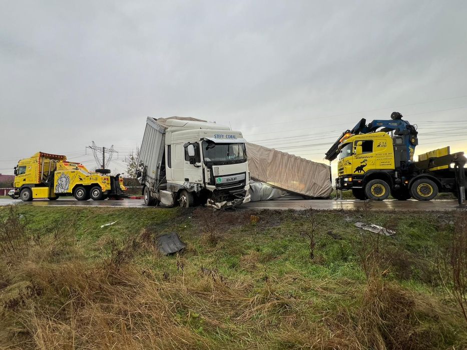Tractari Camionane Tractari Auto /Servici Macara Suceva -Falticeni -Va