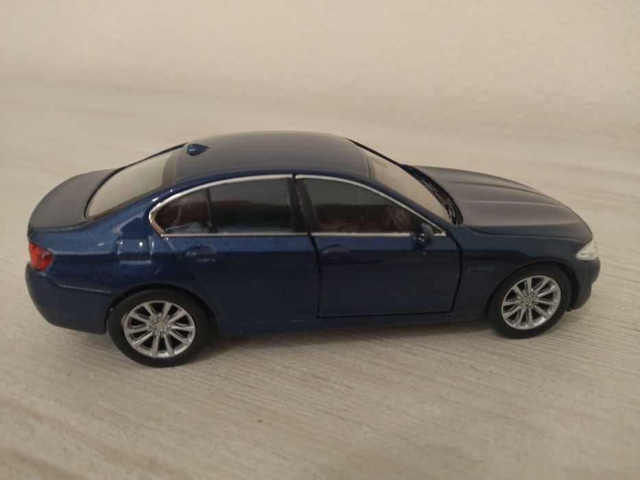Метална количка BMW 535I !!!