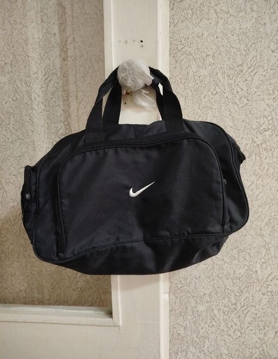 Сороконожки 41й размер Nike+сумка Nike