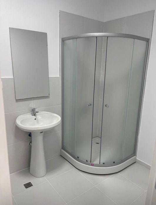 Închiriez apartament APAHIDA - Cluj