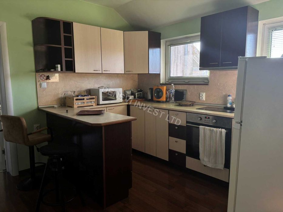 Продава се Тристаен апартамент в Варна, Операта - 130 кв.м за 7 €/кв.м - Снимка #12