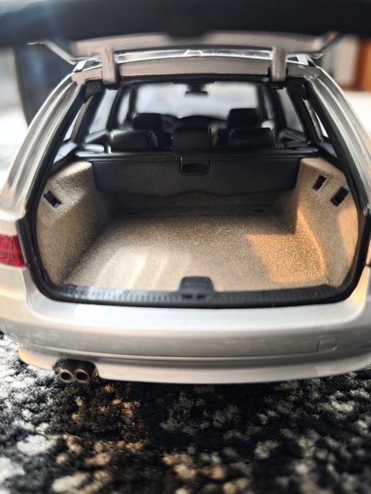 Vand BMW 545i E61 Kyosho