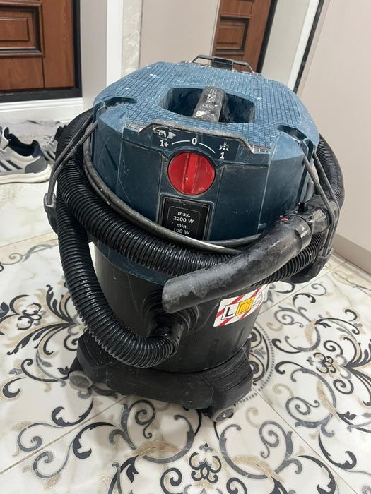 Продам стройтельный пылесос