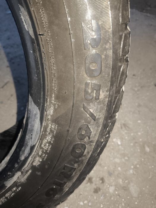 Продам Резину r16 205/60