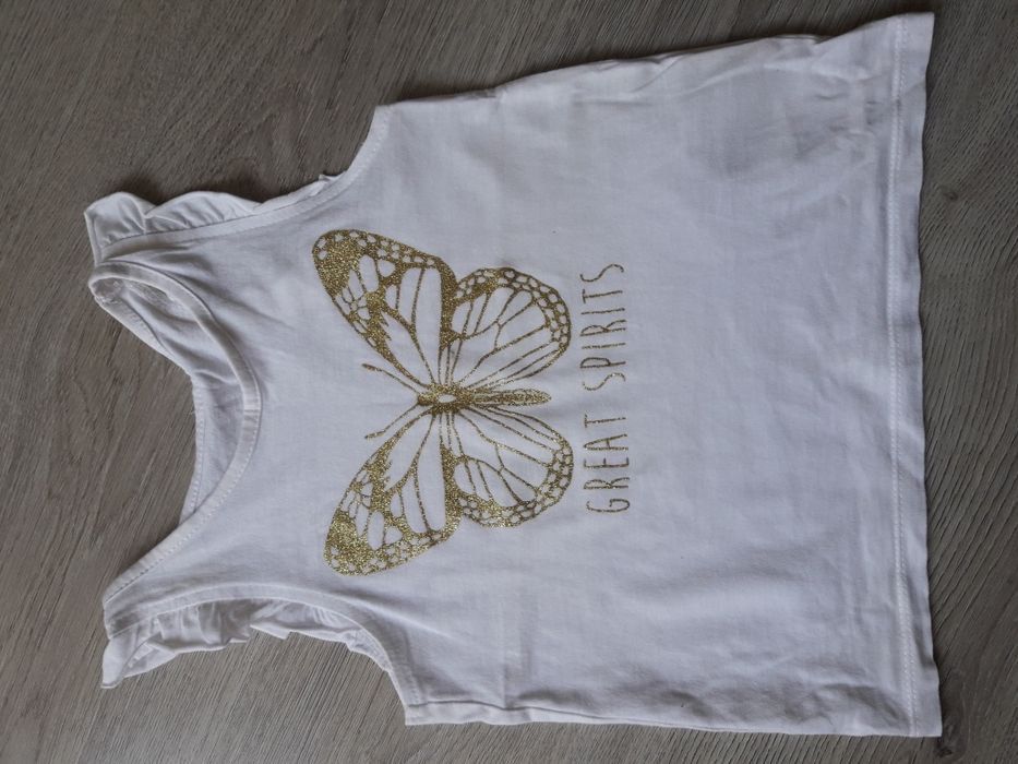 Детски дрехи за момичета от 1 до 4 лв