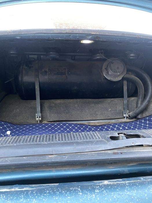 Ауди100 с4 сатылады