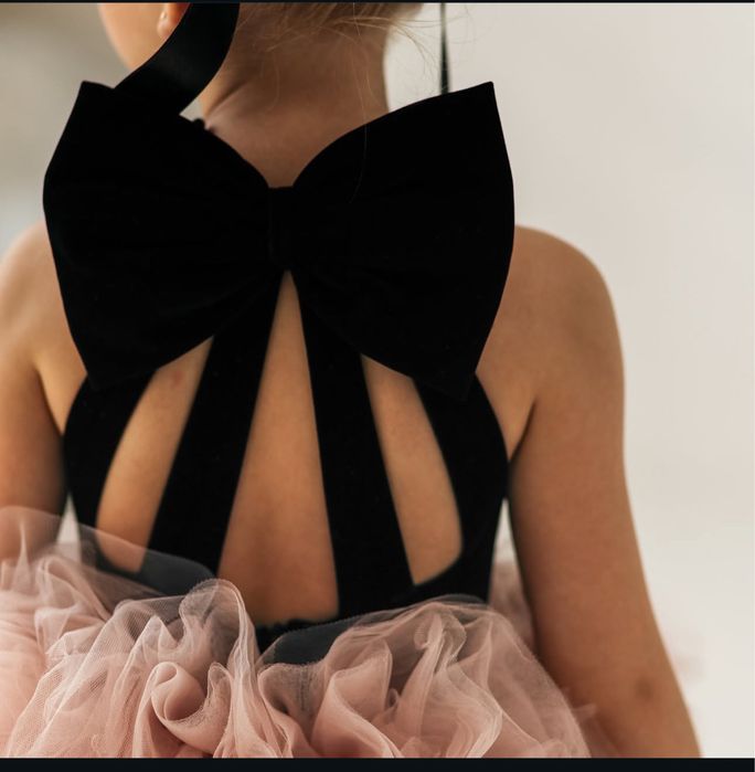 Шикарное платье на рост 100-110