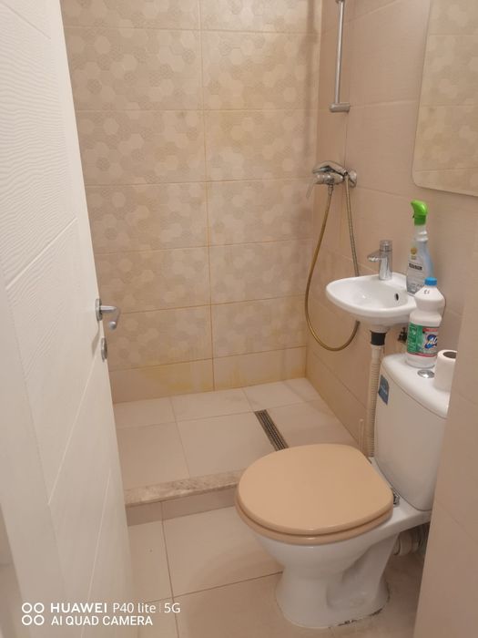 Închiriez garsonieră