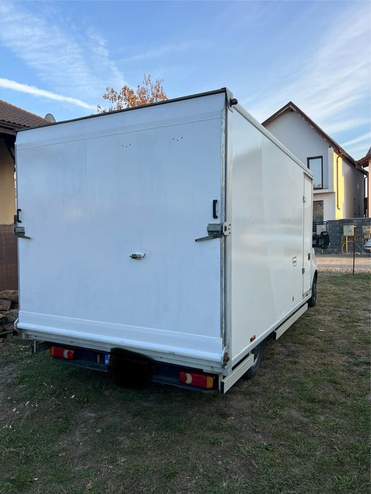 Vand Renault Master 2017 cu frig pe inghet si lift
