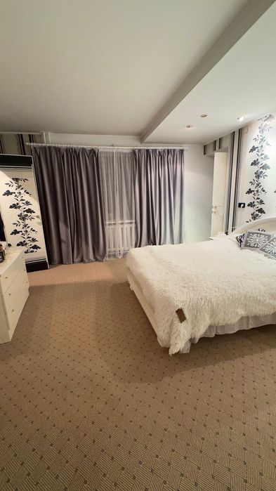 Продам 4 ком. квартиру р-н маг.АРС